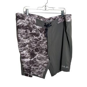 Huk Swim Shorts Men's 42 Gray Printed Lightweight Bathing Suit Board Shorts